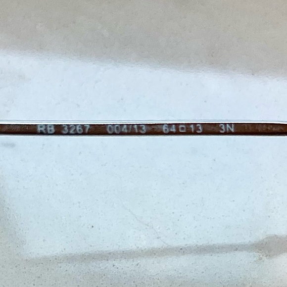 Ray Ban Pilot Sunglasses - Picture 7 of 7